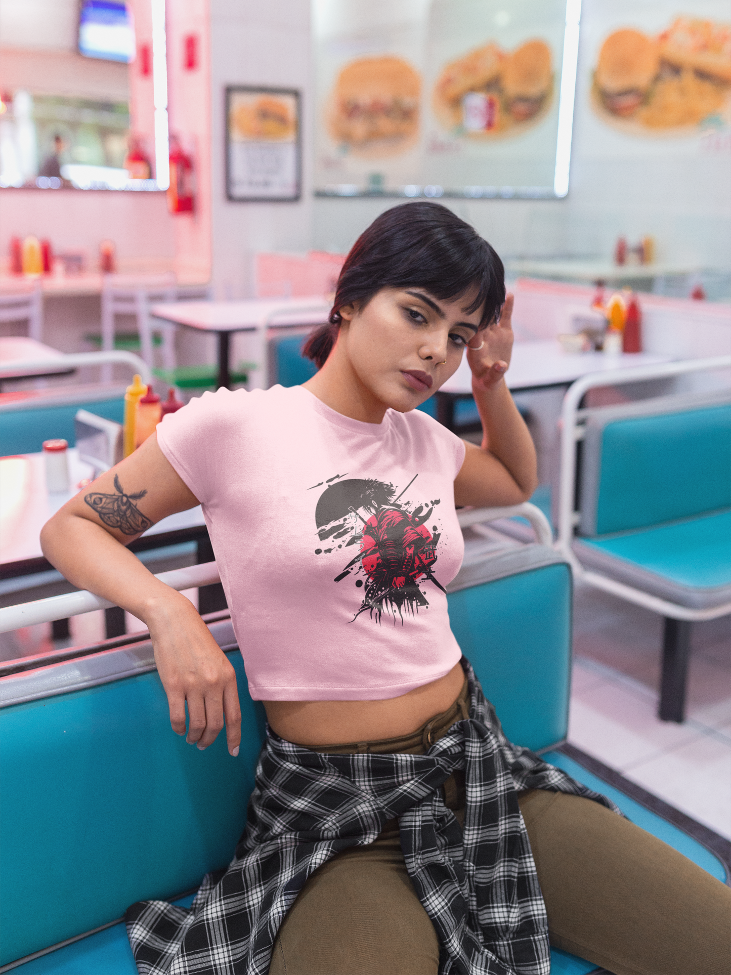 Stylish Samurai Graphic Crop Top for Women